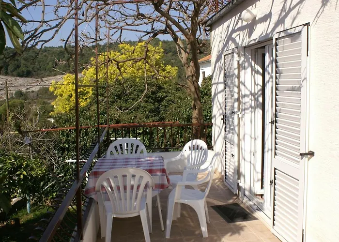 Seaside Holiday House Mavarstica, Ciovo - 2788